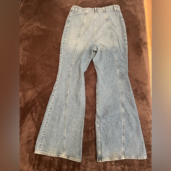 Free People “we the free Florence flare Jeans” - Picture 2 of 5